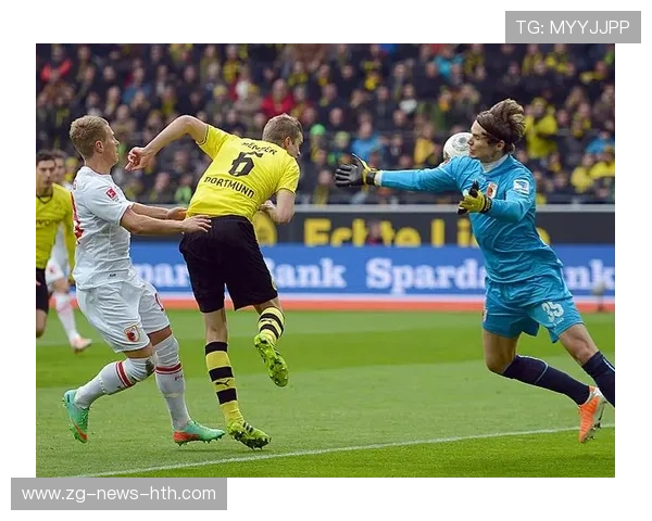 多特蒙德确认格鲁达正式加盟，填补右路进攻空缺